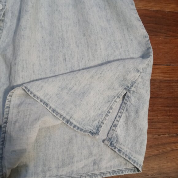 RAILS ruthie button down shirt in light acid wash (S) - Picture 9 of 15